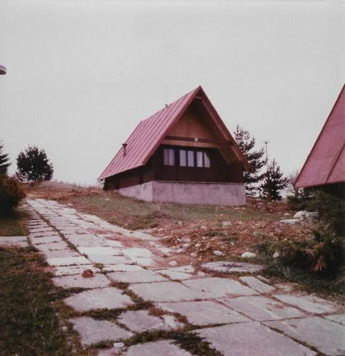 Renovácia zrubovej chaty — fotografia 10